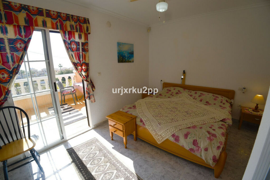 Townhouse Torrevieja Alicante - image 26