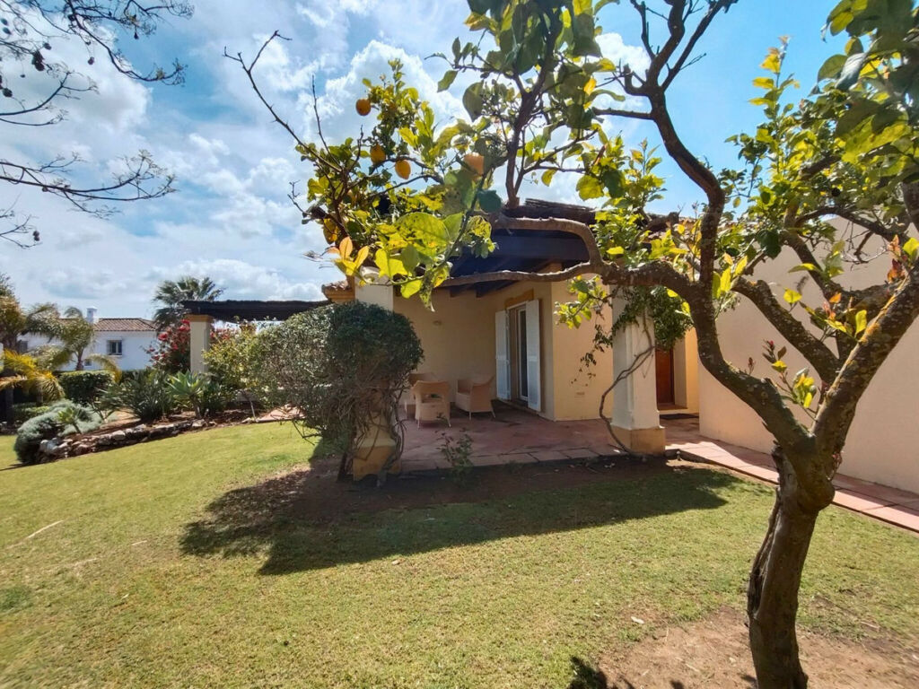 Detached Villa Sotogrande Alto Cádiz - image 26