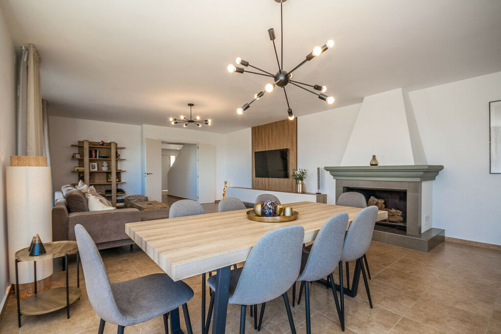 Detached Villa Estepona Málaga - image 26