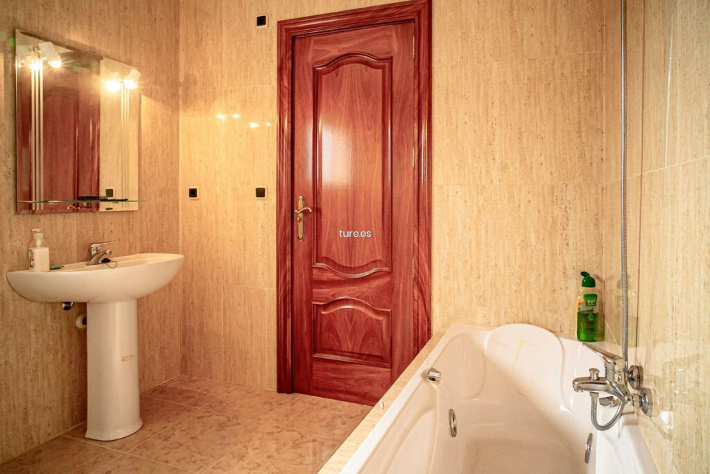Detached Villa La Nucia Alicante - image 26