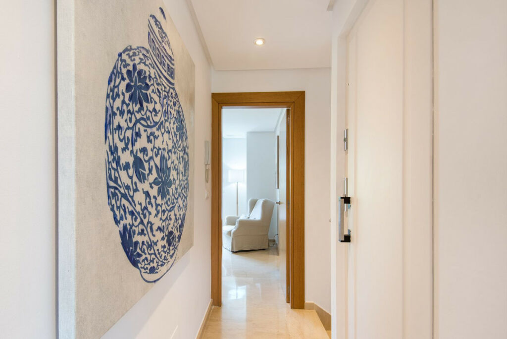 Townhouse Nagüeles Málaga - image 26