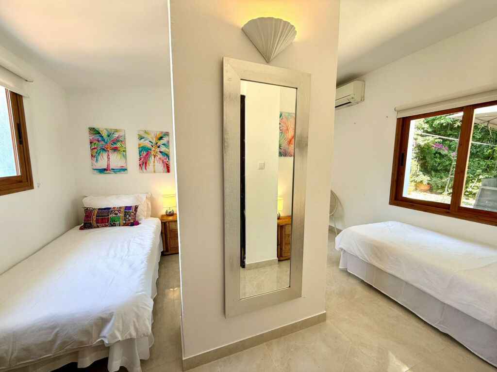 Detached Villa Guadalmina Alta Málaga - image 26