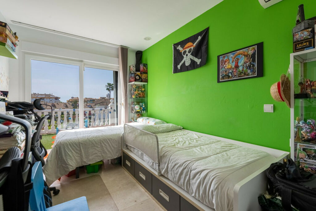 Detached Villa San Pedro de Alcántara Málaga - image 26