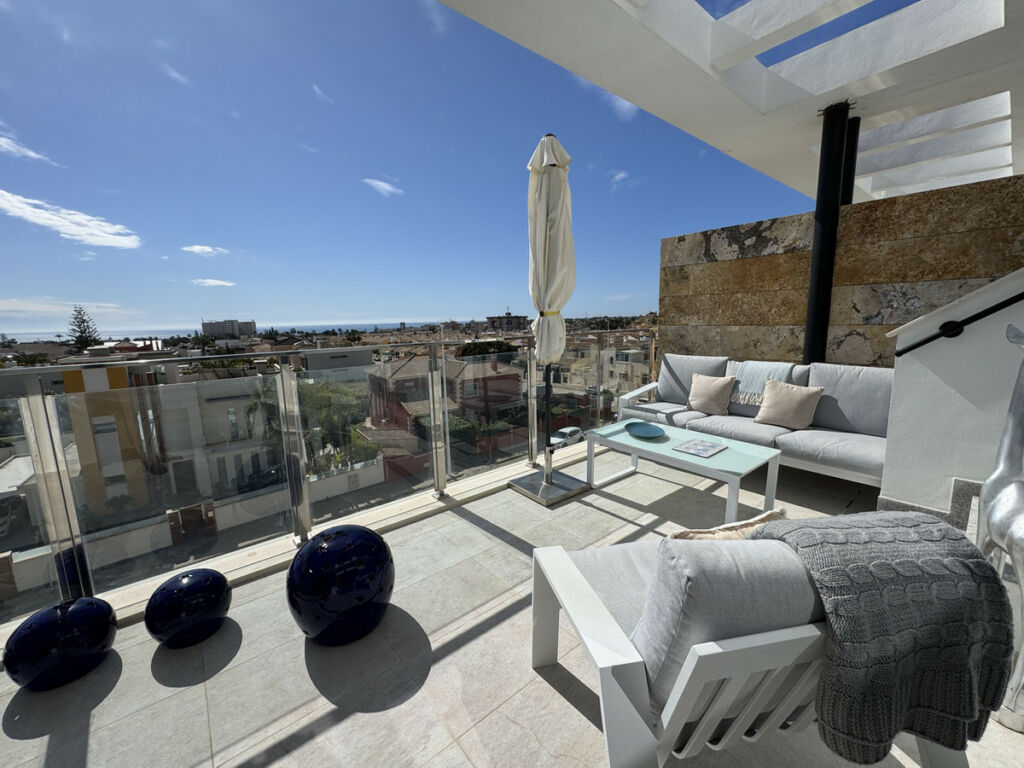 Penthouse La Zenia Alicante - image 27