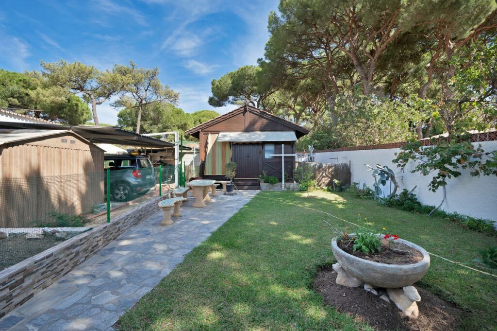 Detached Villa Marbella Málaga - image 27