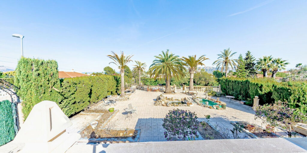 Detached Villa La Nucia Alicante - image 13