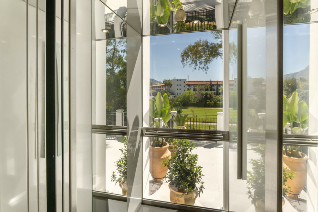 Detached Villa Benahavís Málaga - image 15