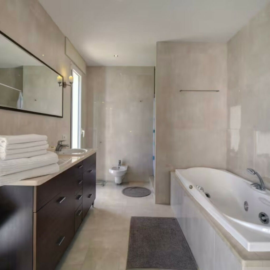 Detached Villa Manilva Málaga - image 27