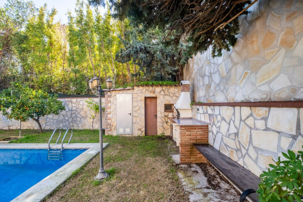 Detached Villa San Pedro de Alcántara Málaga - image 27