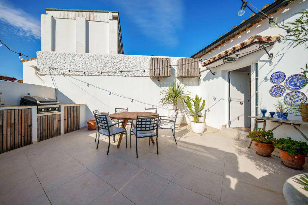 Townhouse Estepona Málaga - image 27