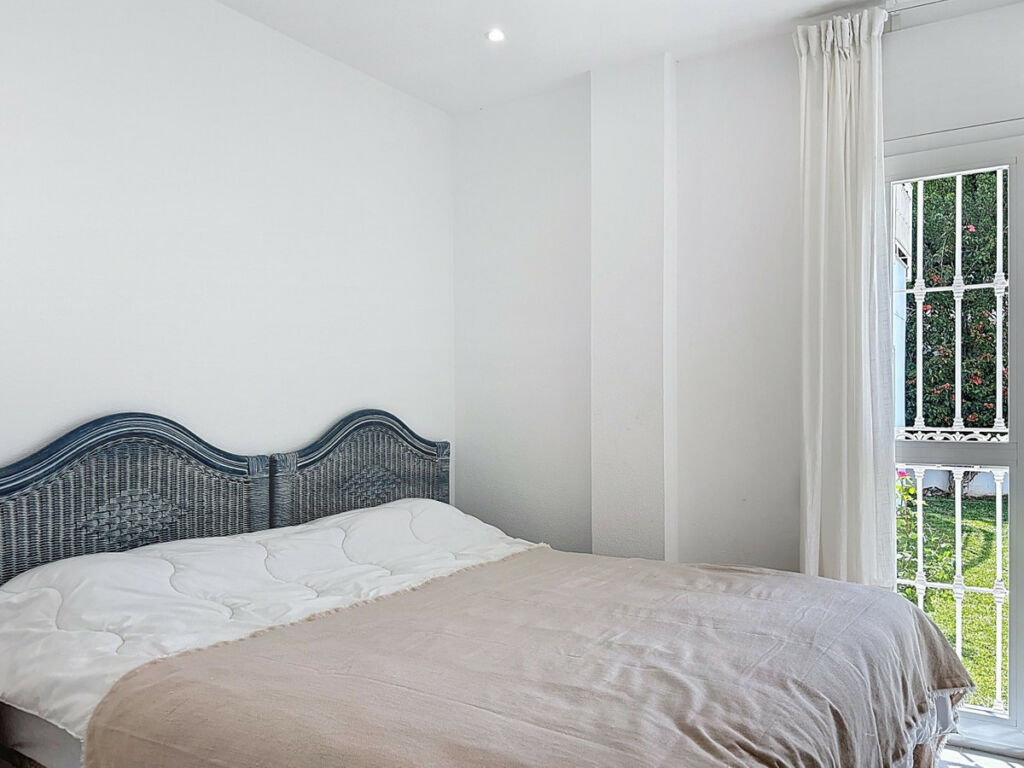 Detached Villa Caleta de Vélez Málaga - image 27