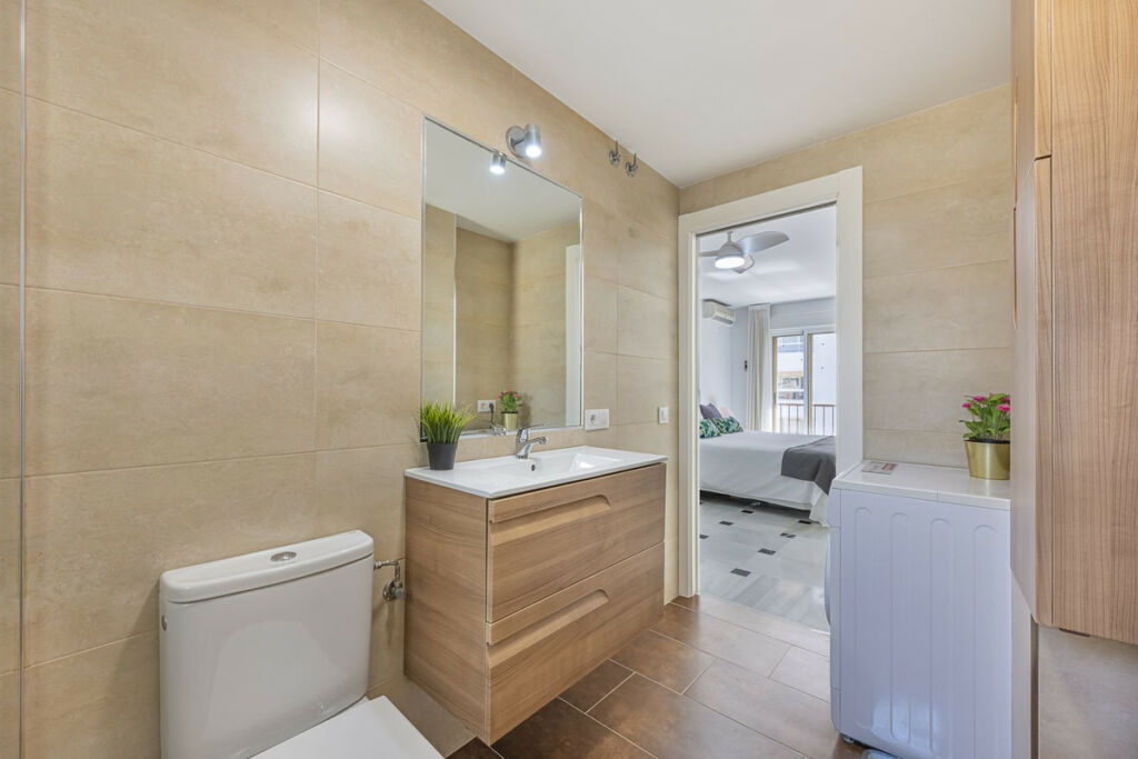 Penthouse Fuengirola Málaga - image 27