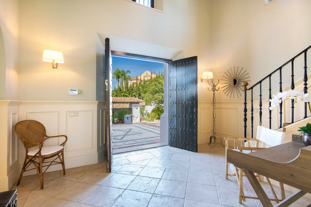 Detached Villa Elviria Málaga - image 27