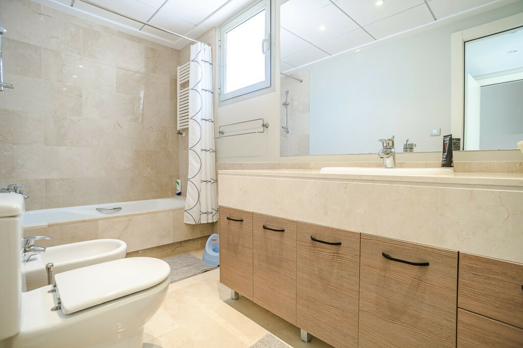 Detached Villa Las Colinas Golf Alicante - image 27
