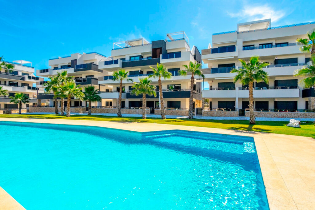 Middle Floor Apartment Los Altos Alicante - image 27