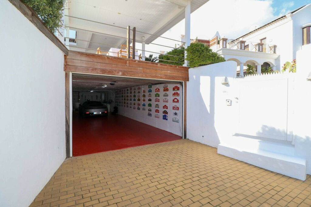 Detached Villa Benahavís Málaga - image 27