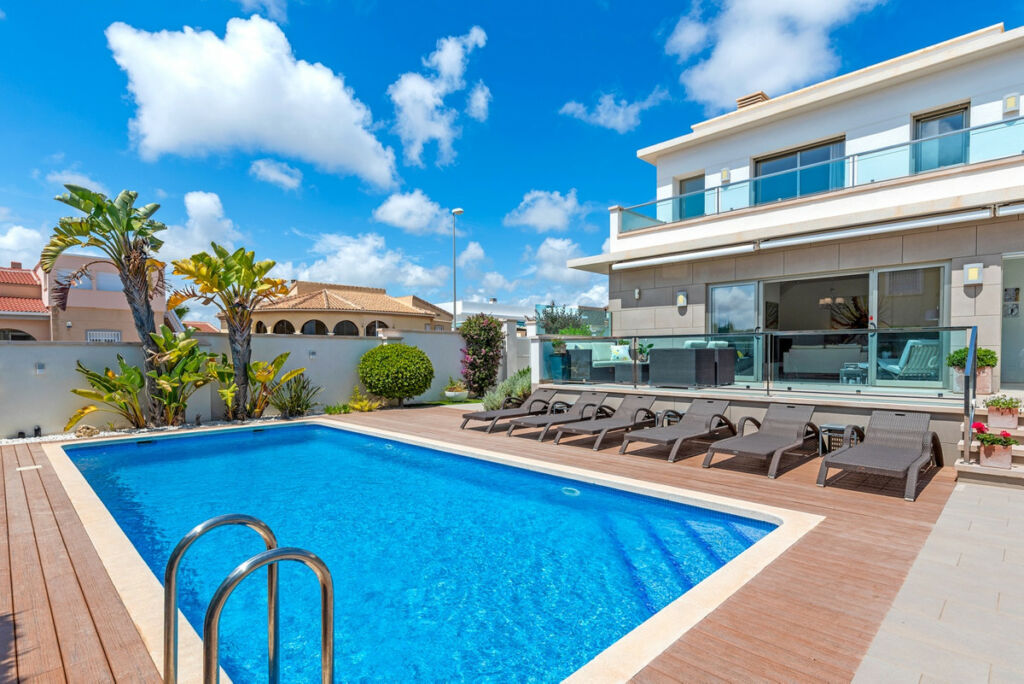 Detached Villa Ciudad Quesada Alicante - image 28