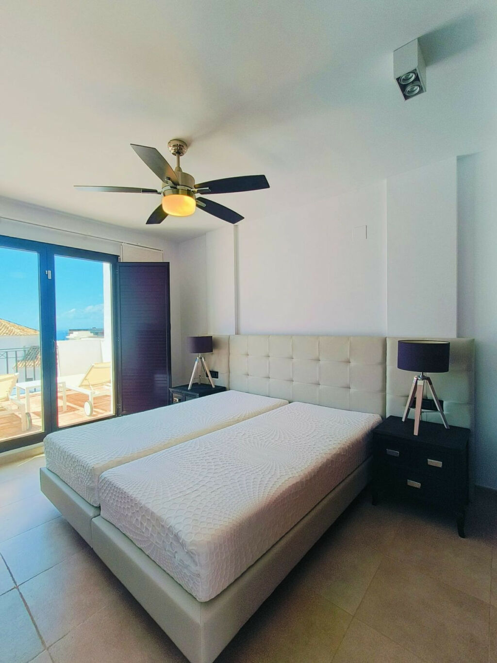 Penthouse Duplex Altos de los Monteros Málaga - image 28