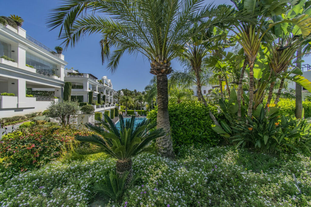 Penthouse Estepona Málaga - image 28