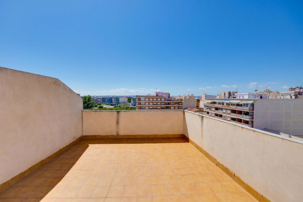 Penthouse Torrevieja Alicante - image 28