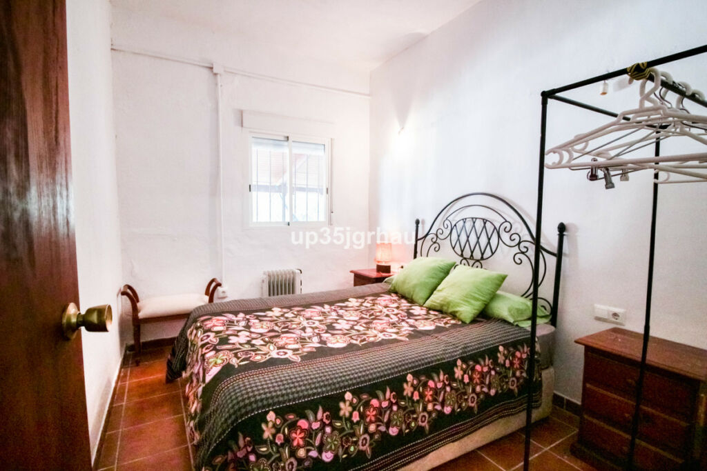 Detached Villa Gaucín Málaga - image 27