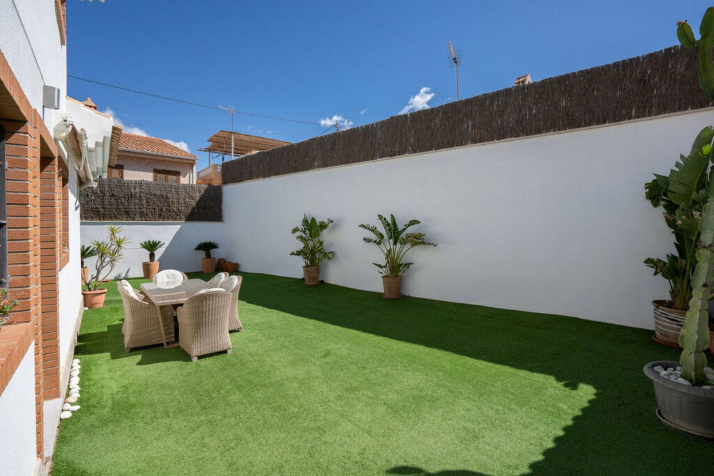 Detached Villa Torre de la Horadada Alicante - image 29