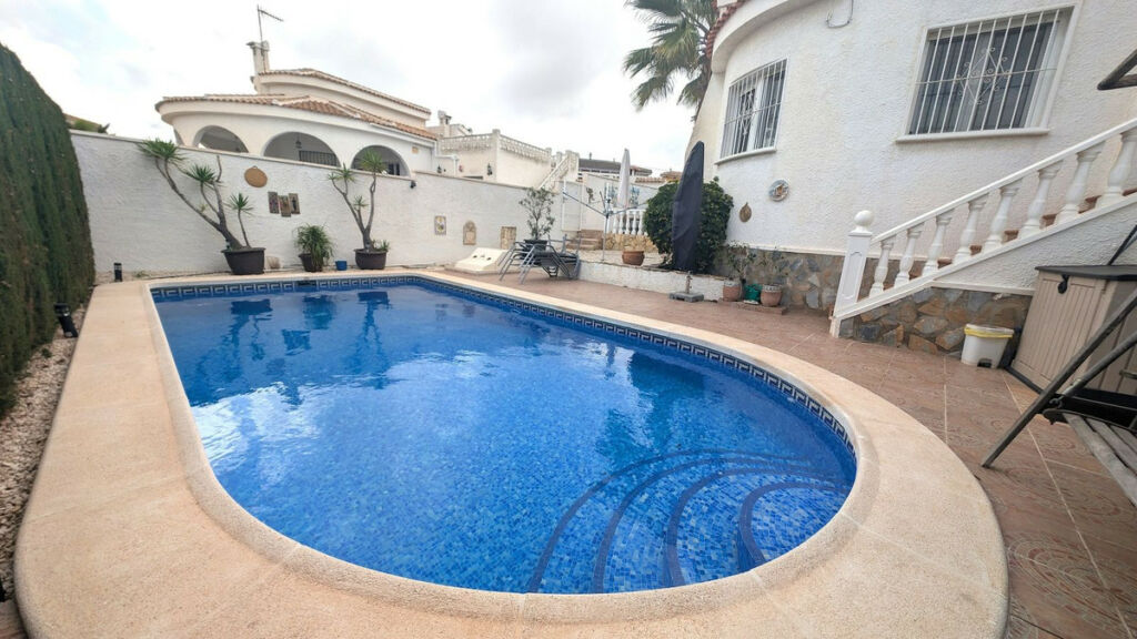 Detached Villa Ciudad Quesada Alicante - image 28