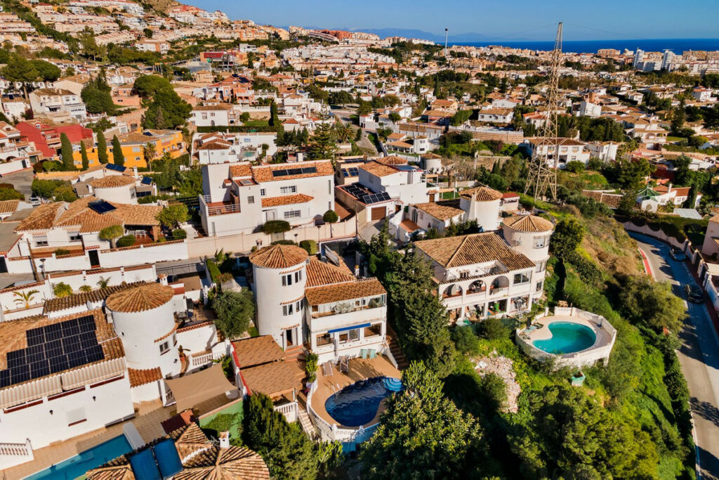 Detached Villa Benalmadena Málaga - image 28
