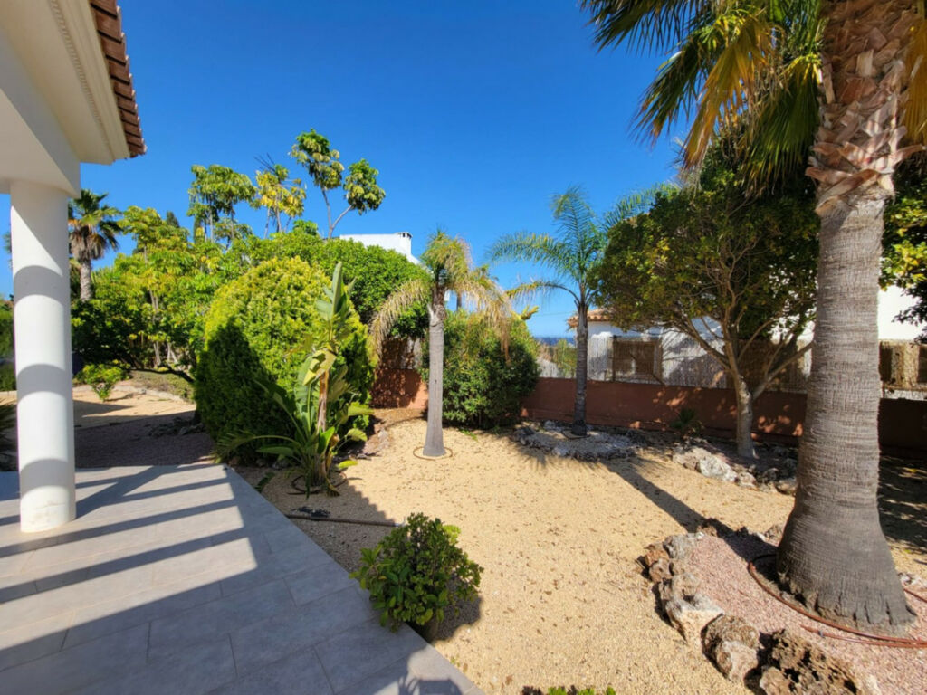 Detached Villa Calpe Alicante - image 28