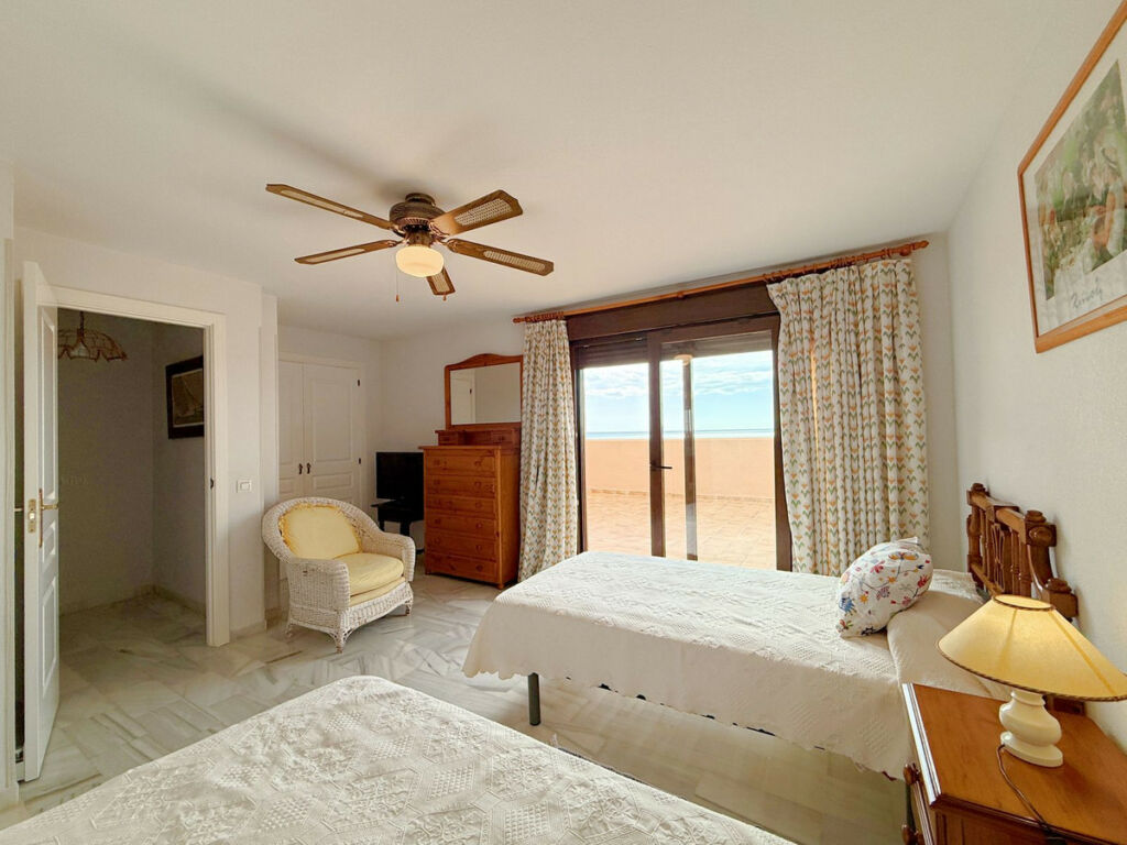 Townhouse Casares Playa Málaga - image 29
