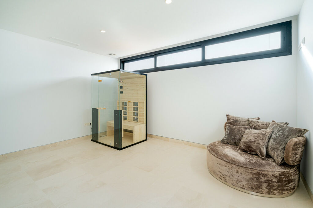 Detached Villa Benahavís Málaga - image 29
