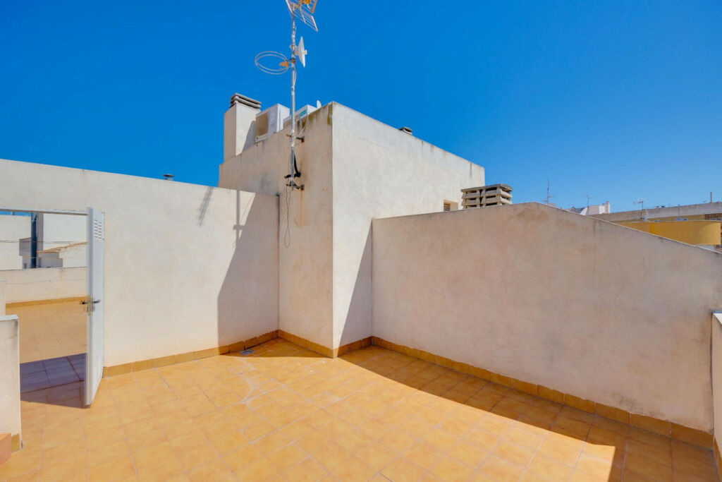 Penthouse Torrevieja Alicante - image 29