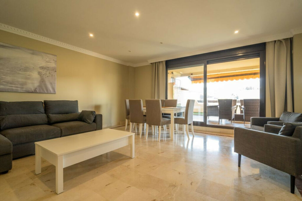 Ground Floor Apartment Benahavís Málaga - image 29