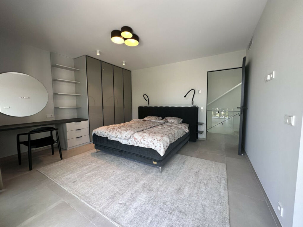 Detached Villa Puerto Banús Málaga - image 29