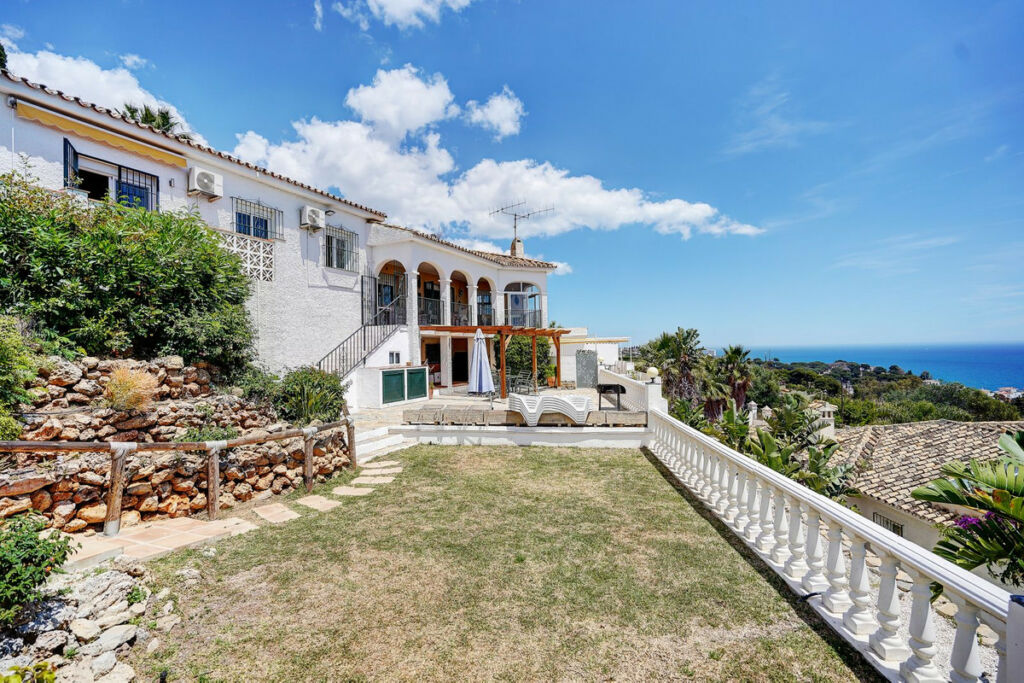 Detached Villa La Capellania Málaga - image 29