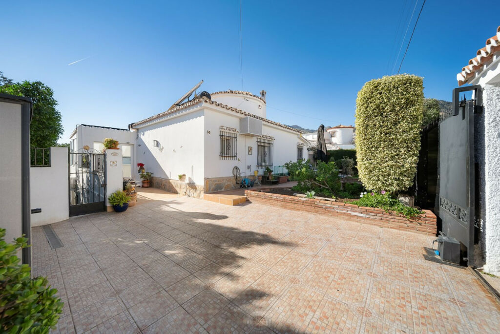 Detached Villa Benalmadena Málaga - image 29