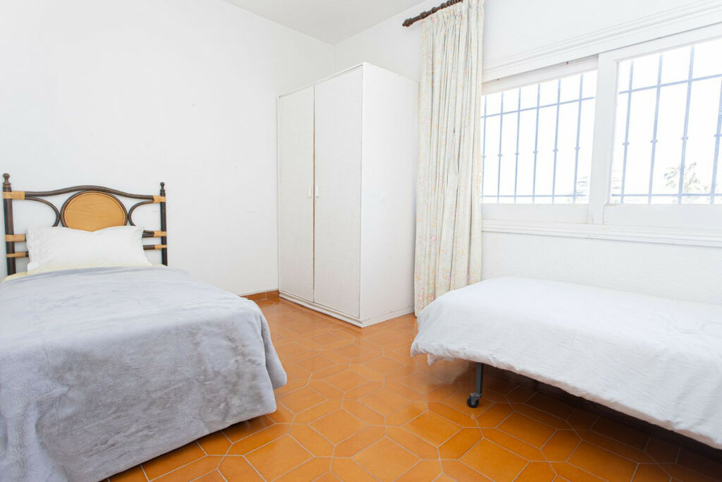 Detached Villa Nueva Andalucía Málaga - image 29