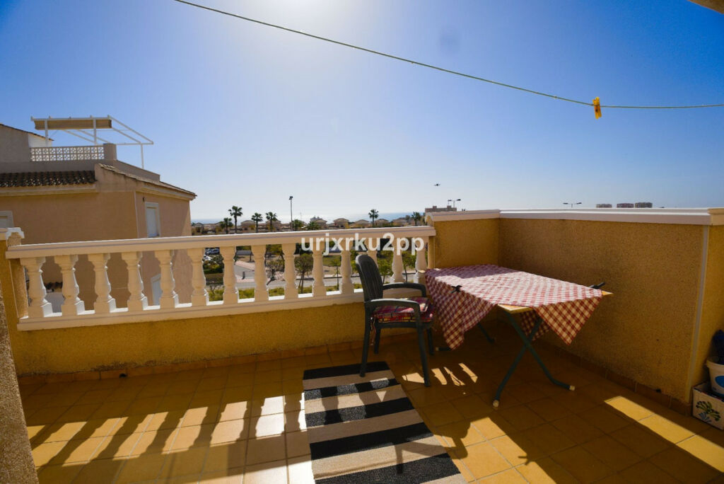 Townhouse Torrevieja Alicante - image 29