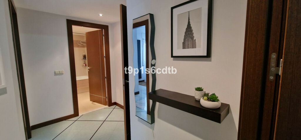 Middle Floor Apartment Puerto Banús Málaga - image 29