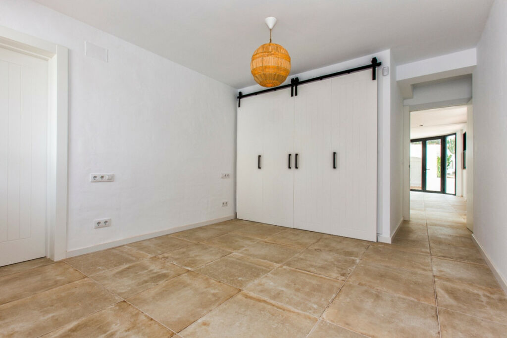 Detached Villa Benissa Alicante - image 33