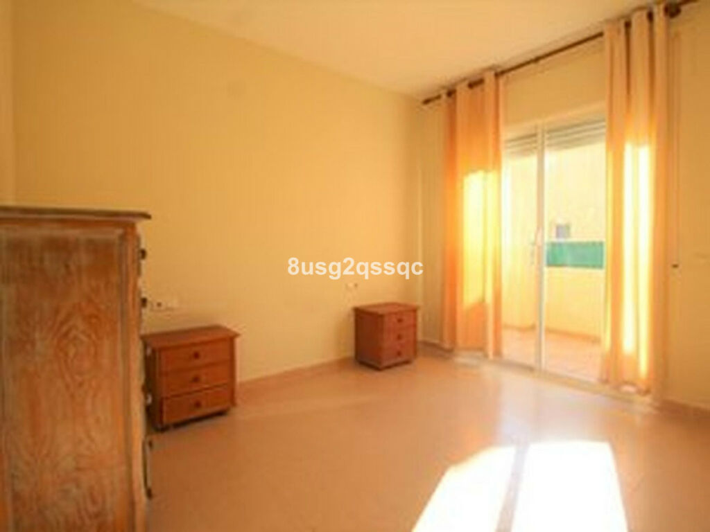 Semi-Detached House Estepona Málaga - image 14