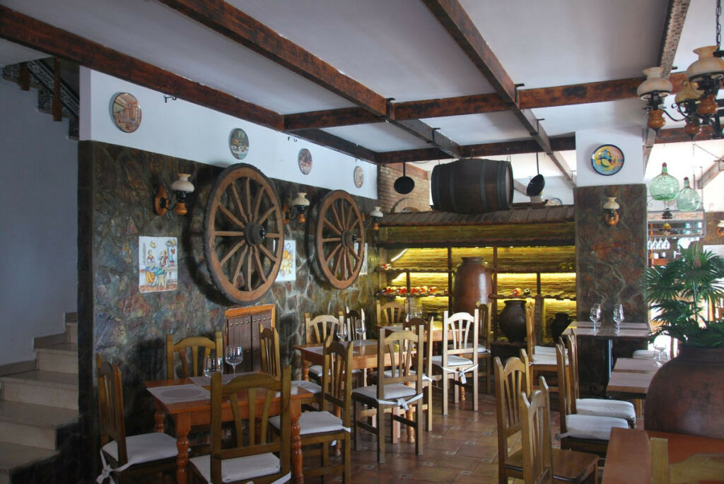 Restaurant New Golden Mile Málaga - image 3