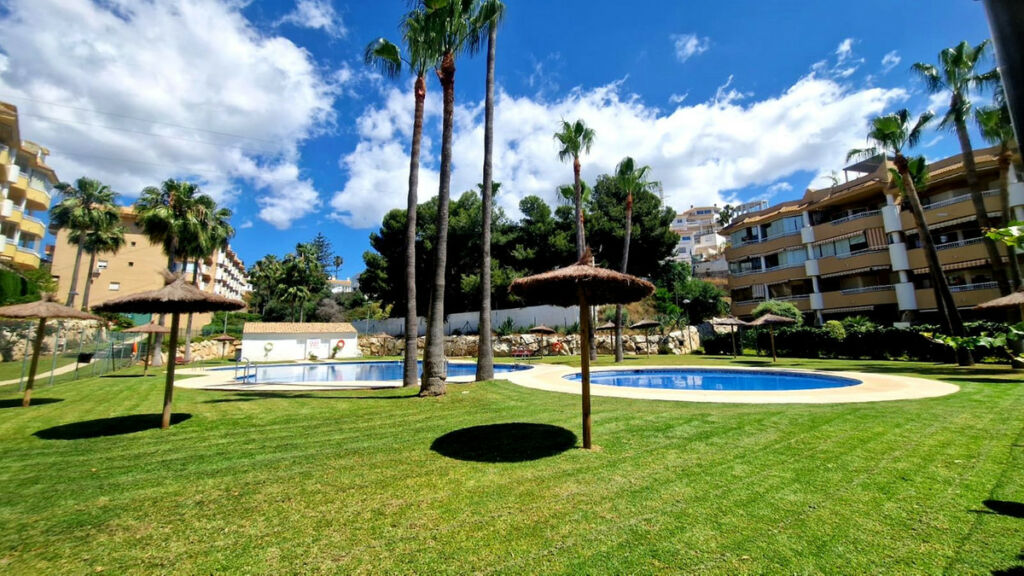 Penthouse Duplex Torreblanca Málaga - image 2