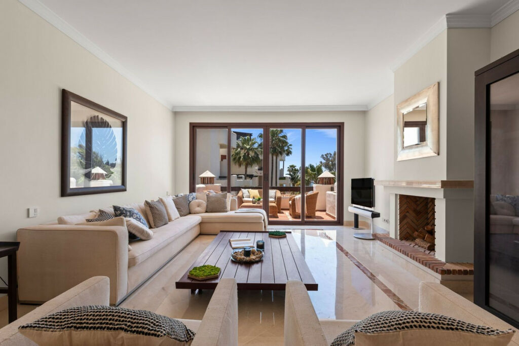 Penthouse Duplex Estepona Málaga - image 6