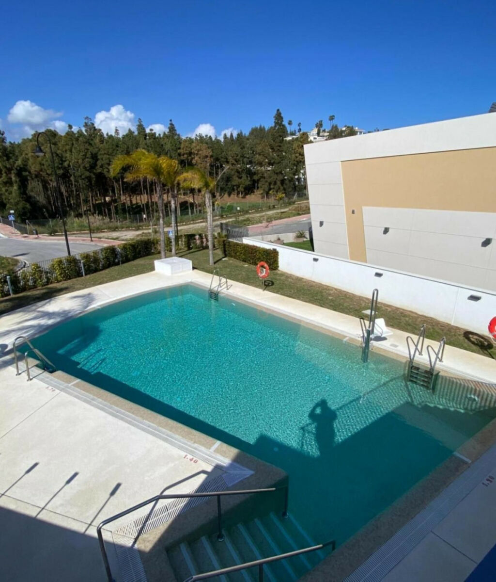 Townhouse El Chaparral Málaga - image 3
