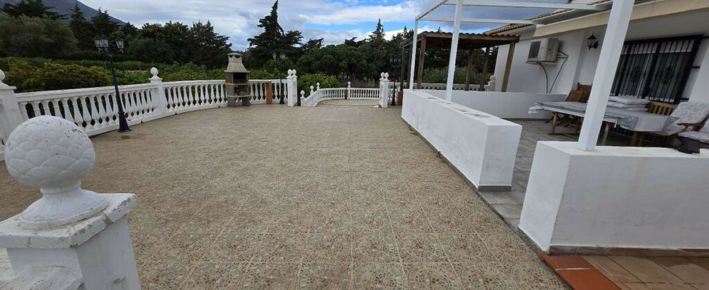 Detached Villa Alhaurín de la Torre Málaga - image 3