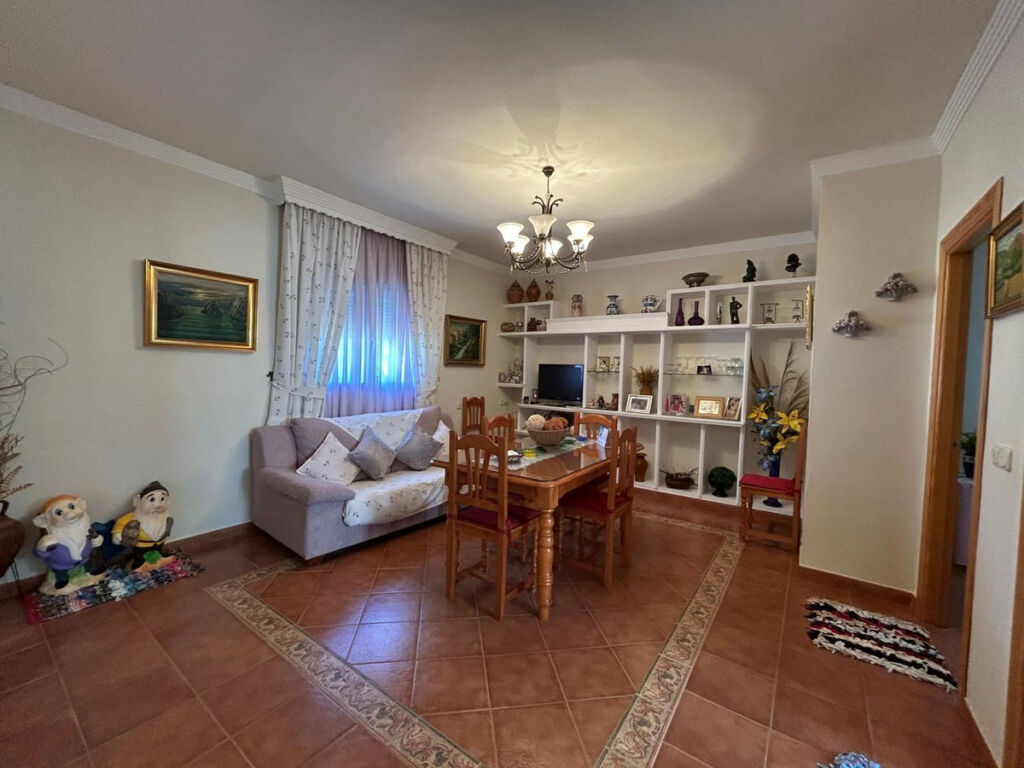 Detached Villa Alora Málaga - image 3
