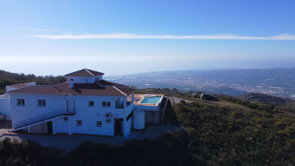 Detached Villa Arenas Málaga - image 3