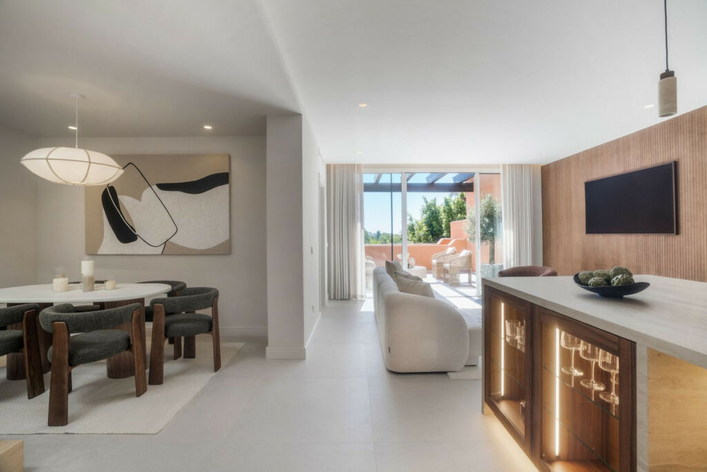 Penthouse Duplex Nueva Andalucía Málaga - image 4