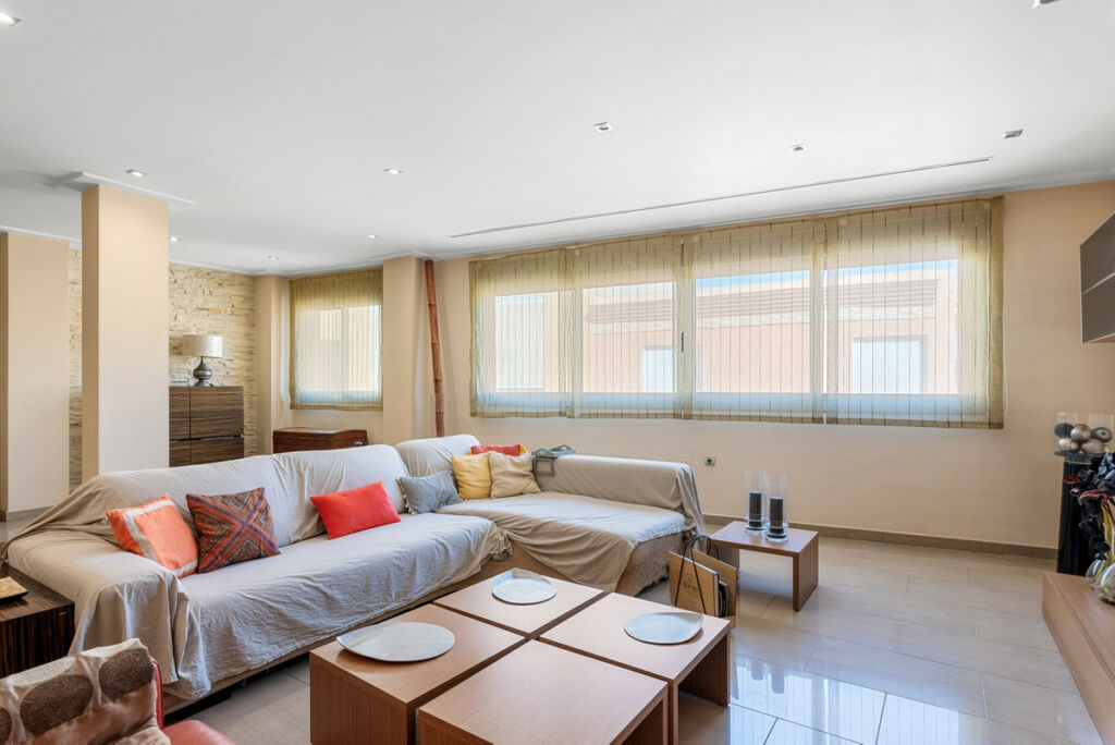 Townhouse Guardamar del Segura Alicante - image 3